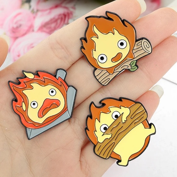 NEW Pin - Calcifer 🔥 Howl’s Moving Castle Studio Ghibli - Picture 3 of 3